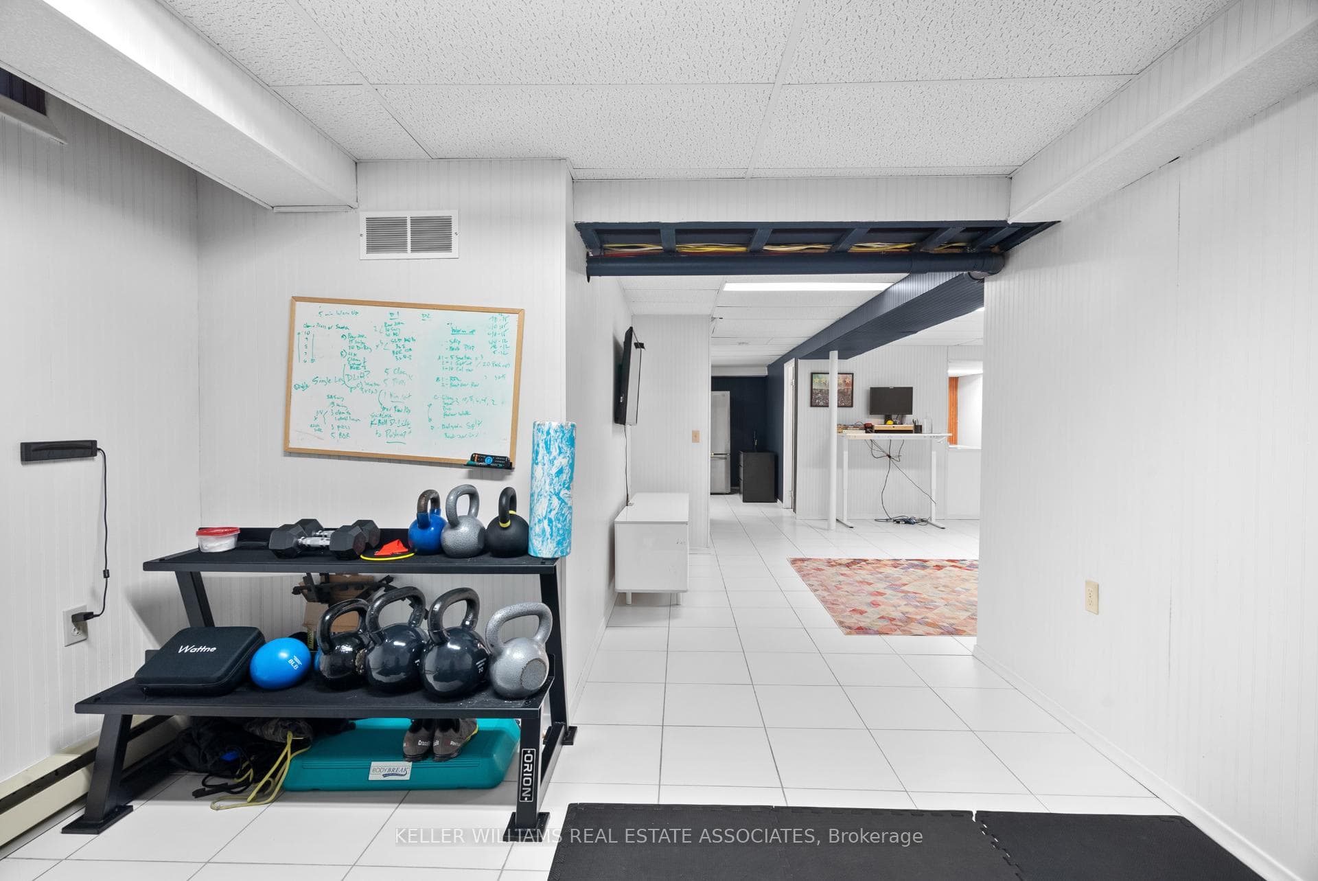5136 Castlefield Drive photo 33