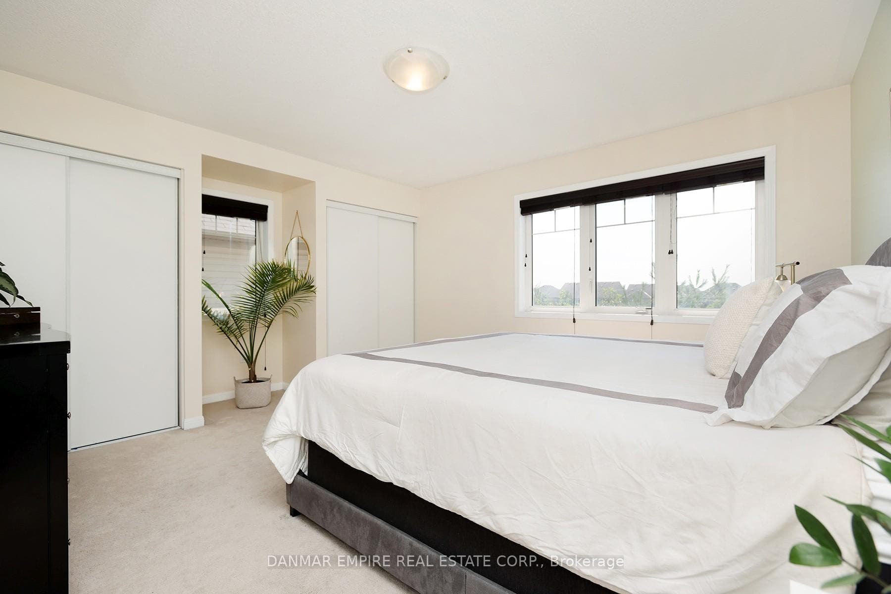 6020 Derry Road Unit 57 photo 17