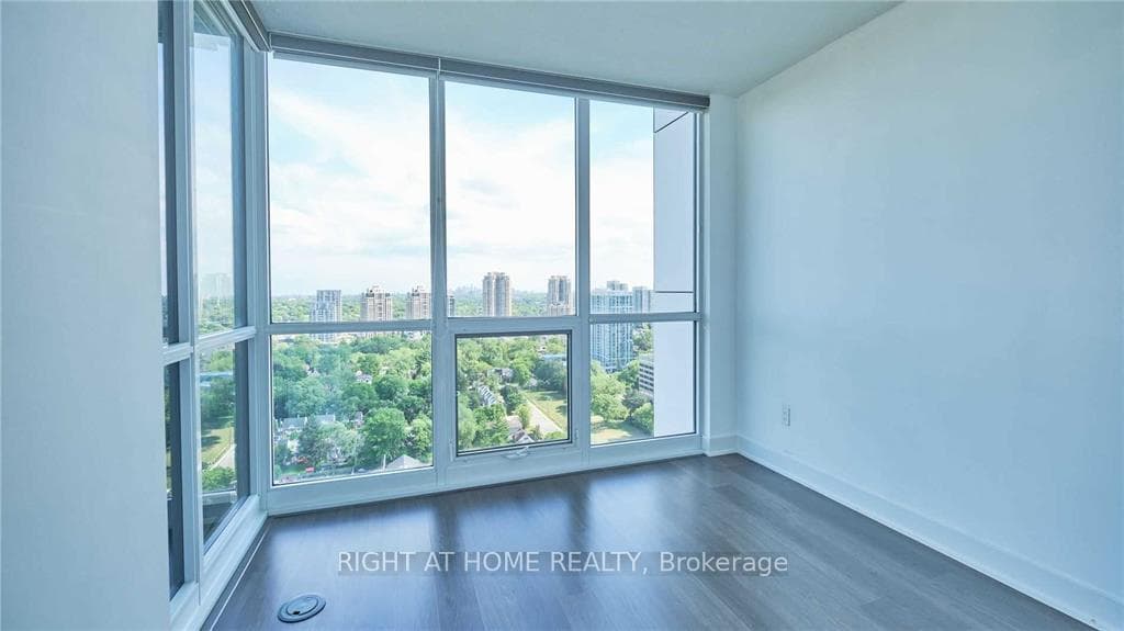 88 Sheppard Avenue Unit 2602 photo 4