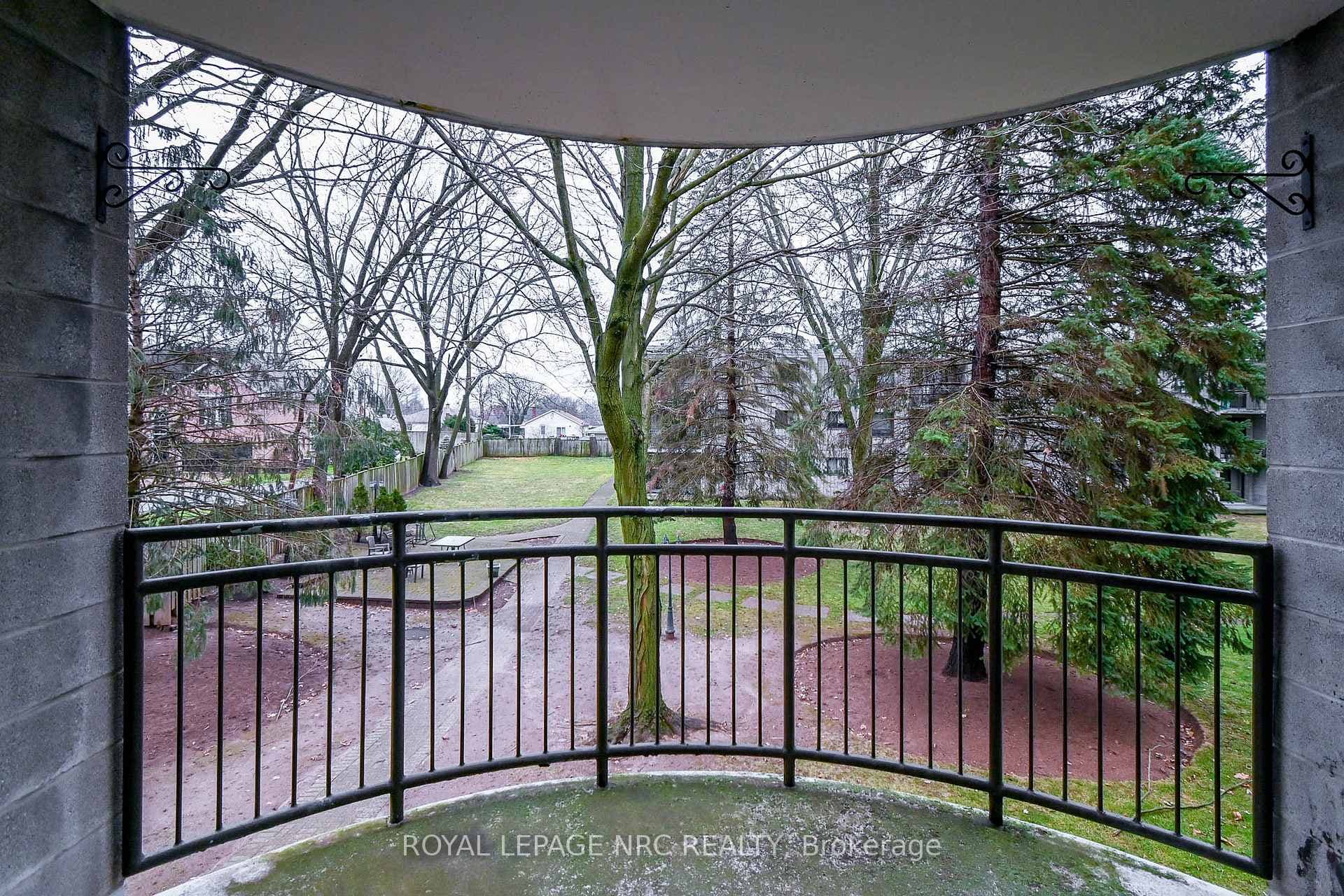 4658 Drummond Road Unit 230 photo 7