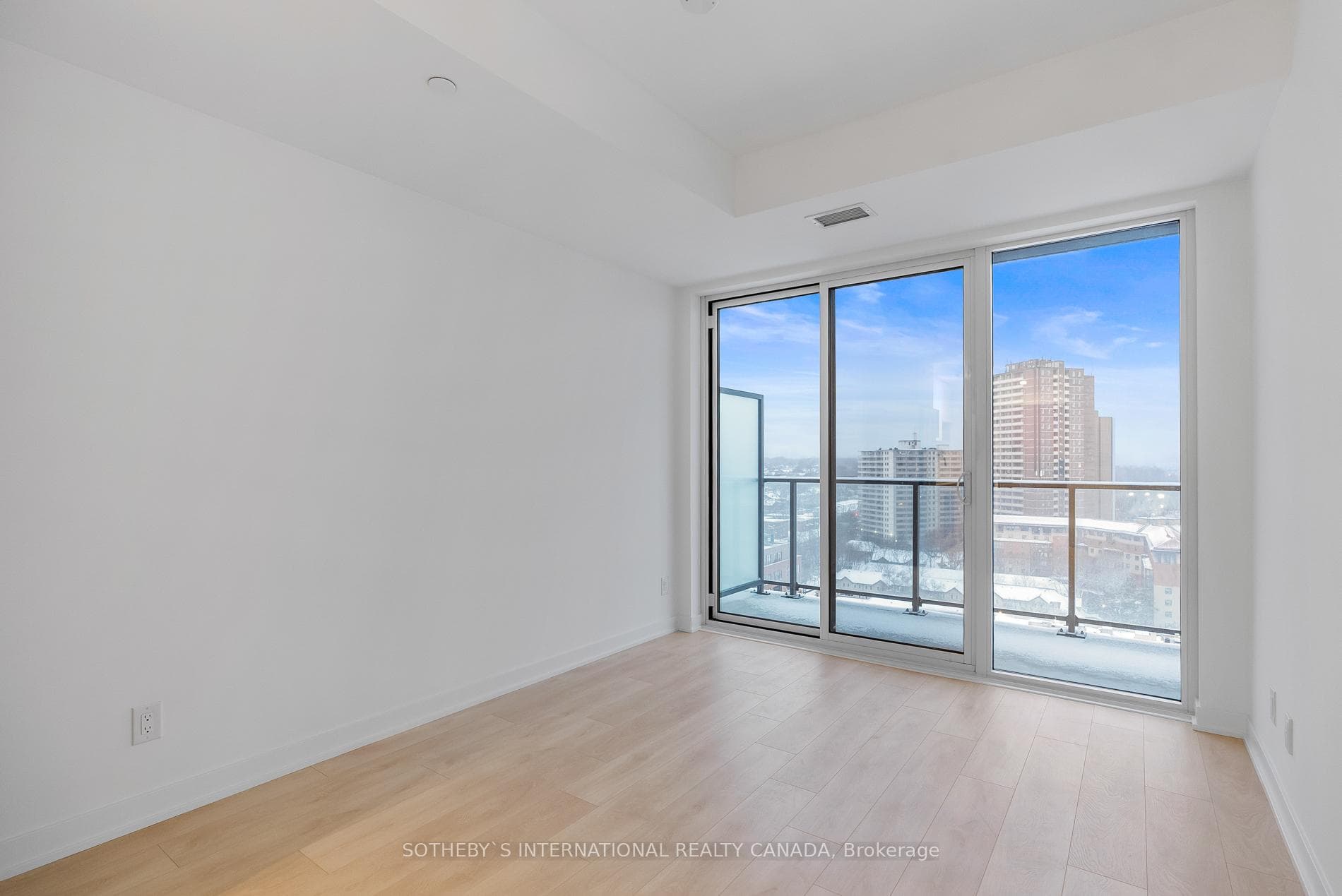 5 Defries Street Unit 1410 photo 15