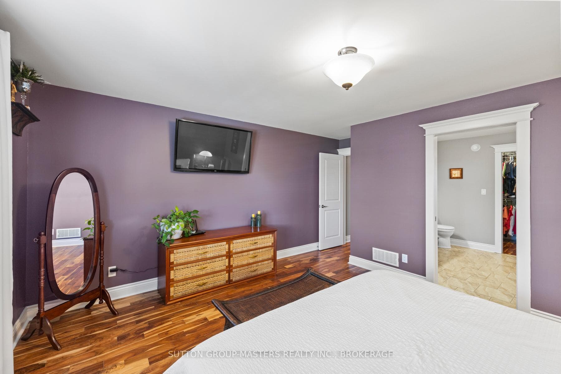 767 Kananaskis Drive photo 27