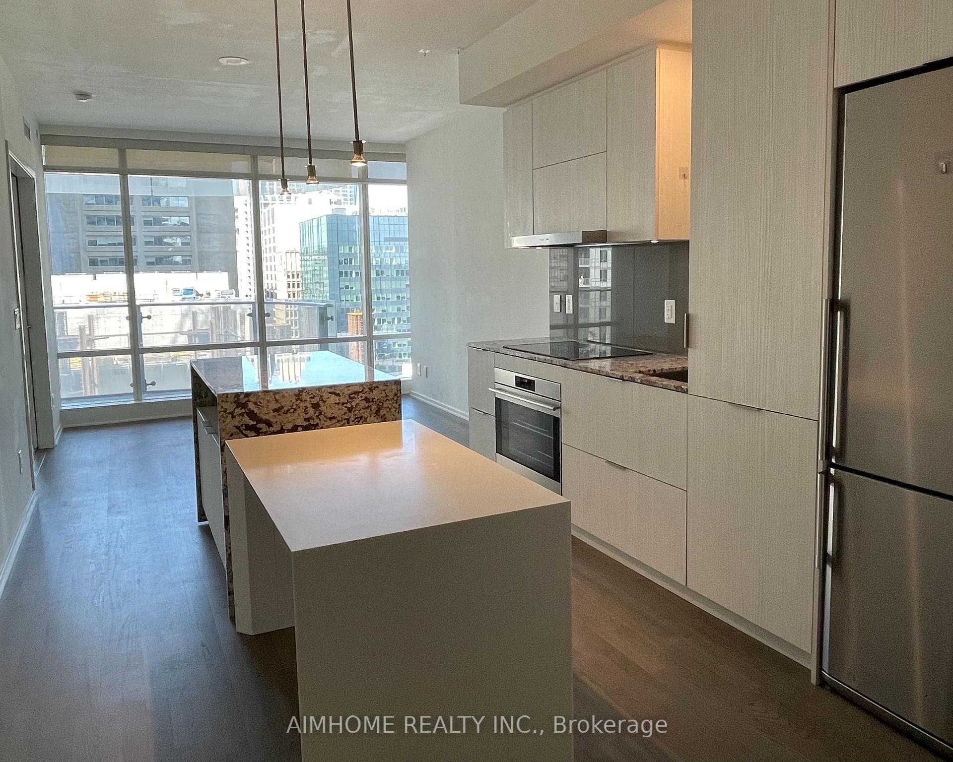 1 Bloor Street Unit 1109 photo 2