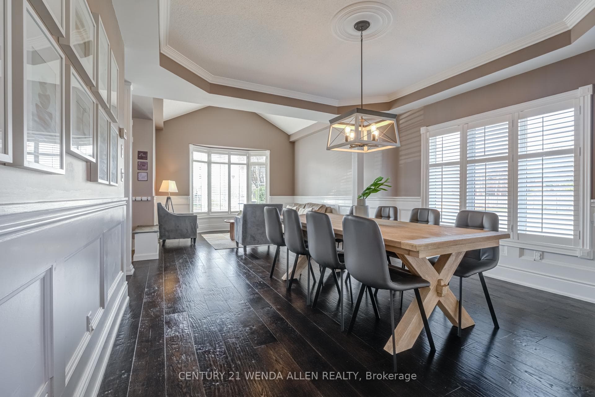 359 Granby Court photo 7