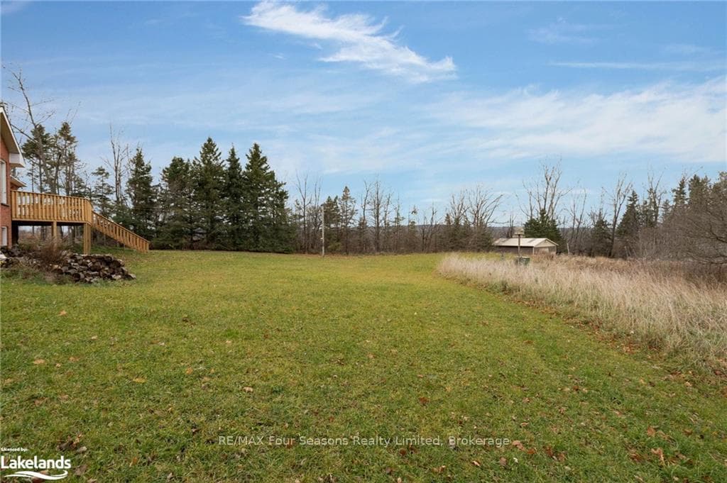 7598 6/7 SIDEROAD NOTTAWASAGA N/A photo 17