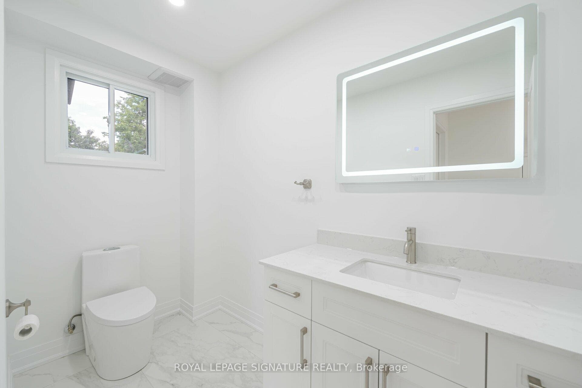 2222 Manchester Drive photo 12