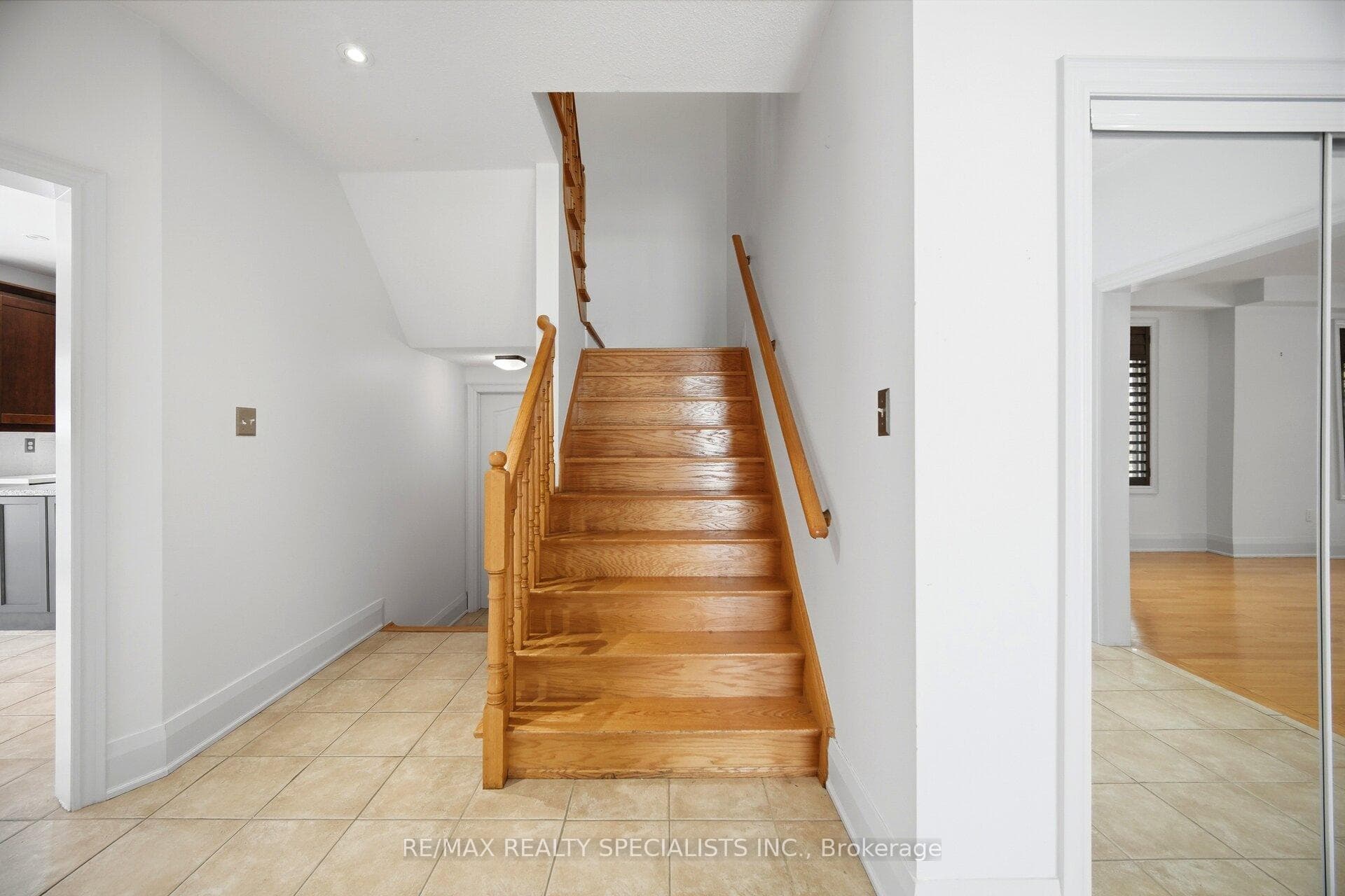 257 St. Francis Avenue photo 20