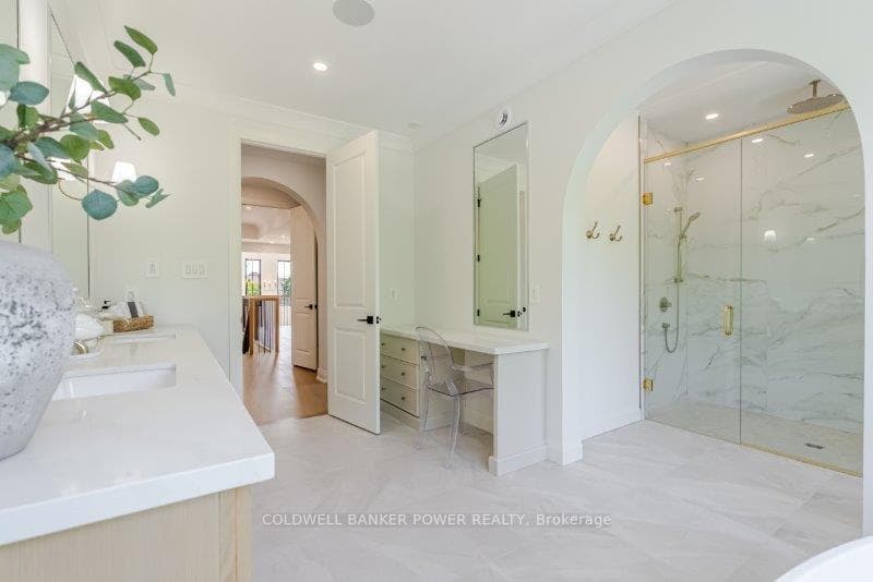 720 Apricot Drive Unit 14 photo 28