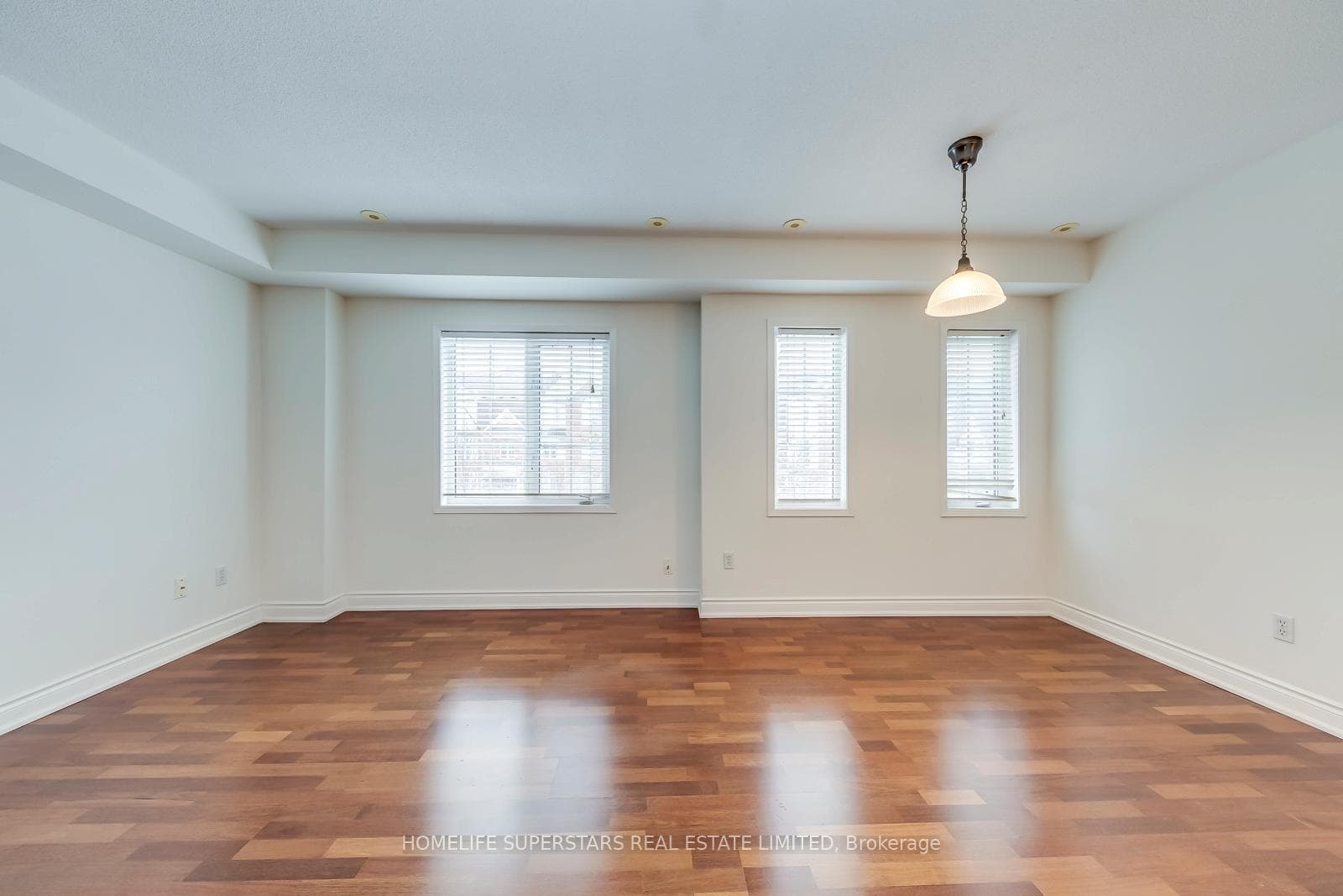 605 Shoreline Drive Unit Unit 11 photo 10