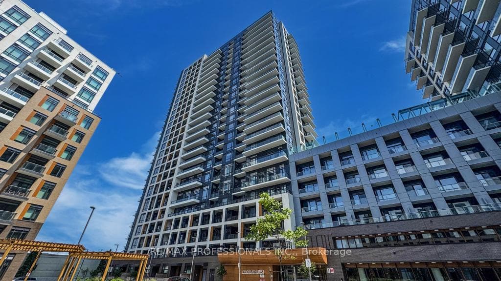 7950 Bathurst Street Unit B2304 photo 3