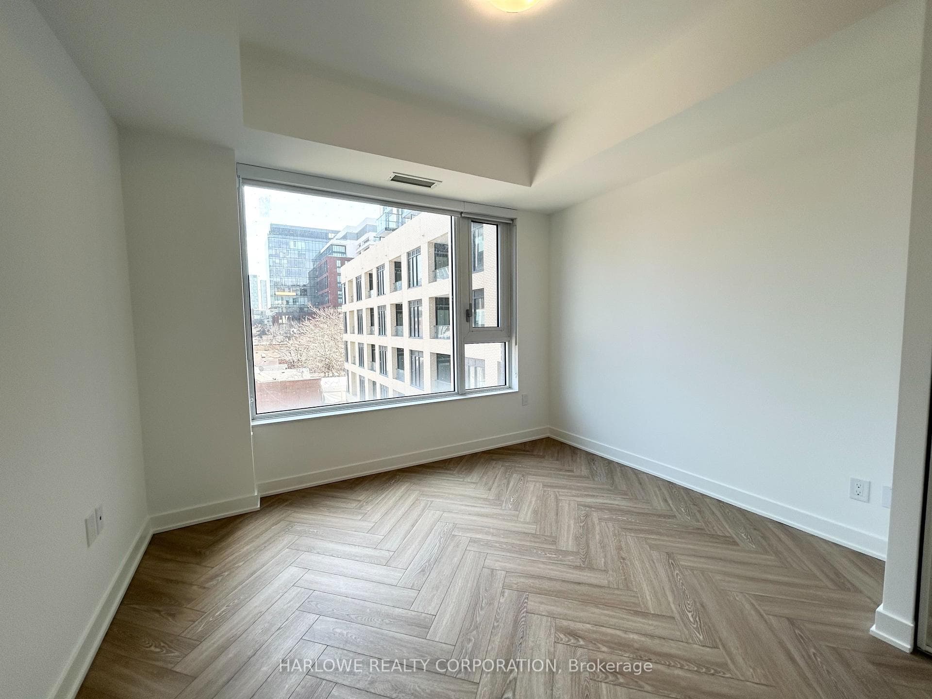 543 Richmond Street Unit 413 photo 5