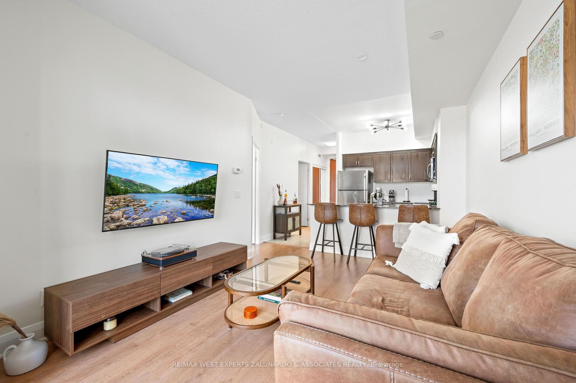 4700 Highway 7 Road Unit 412 photo 11