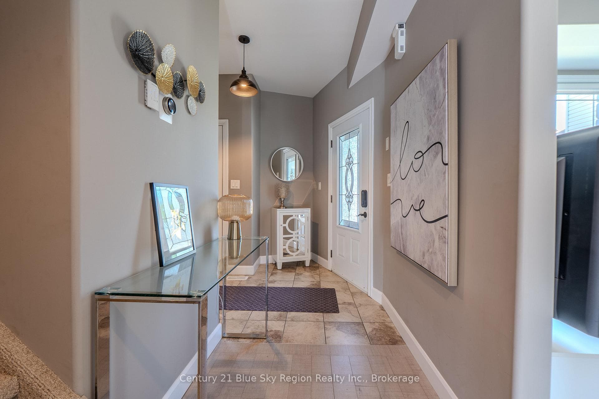 493 Norman Avenue photo 16