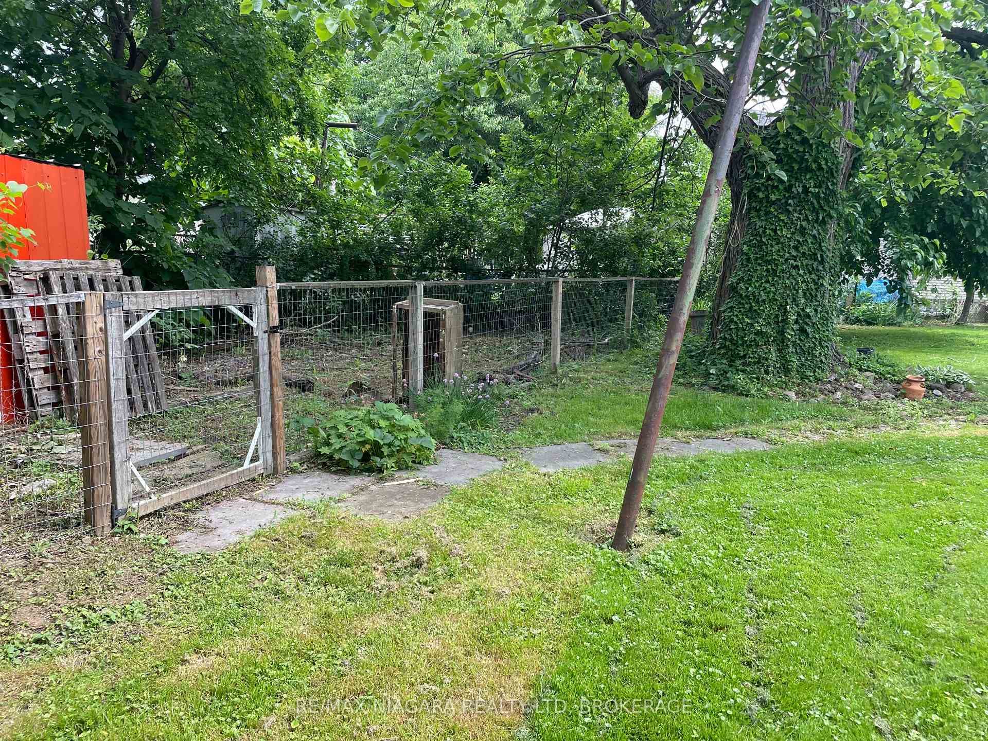 259 NIAGARA Street photo 31