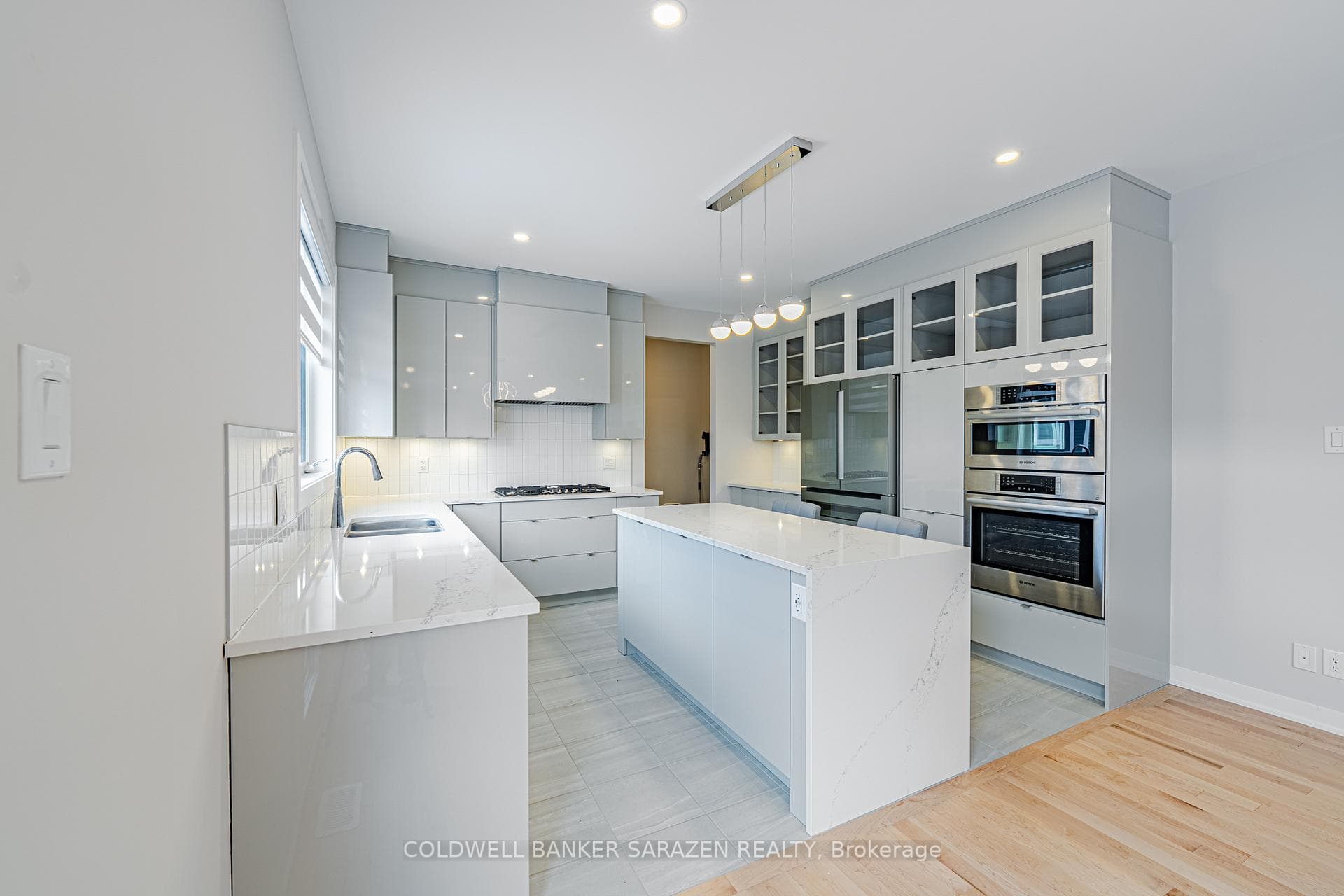 753 Eminence Street photo 10