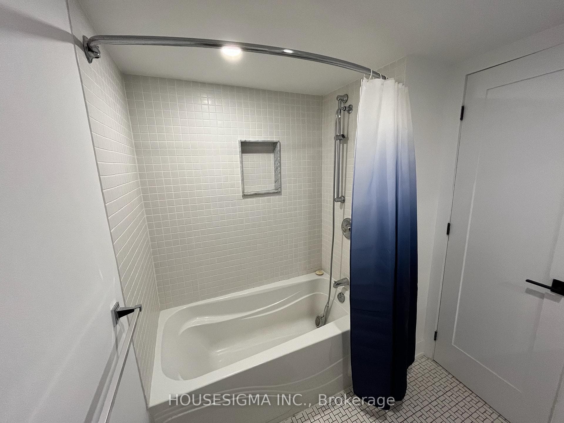 72 Wychcrest Avenue photo 26
