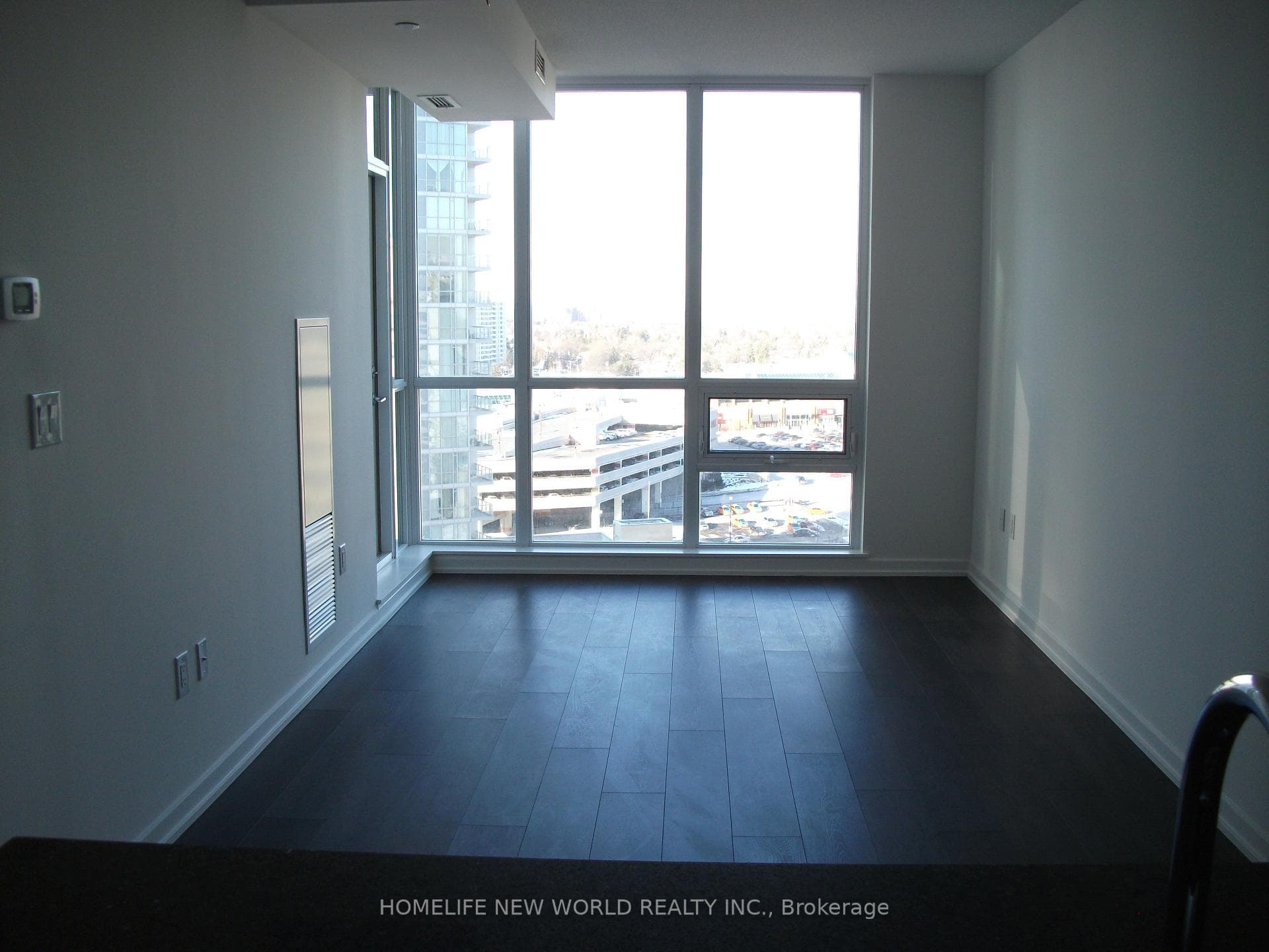 62 Forest Manor Road Unit 1302 photo 2