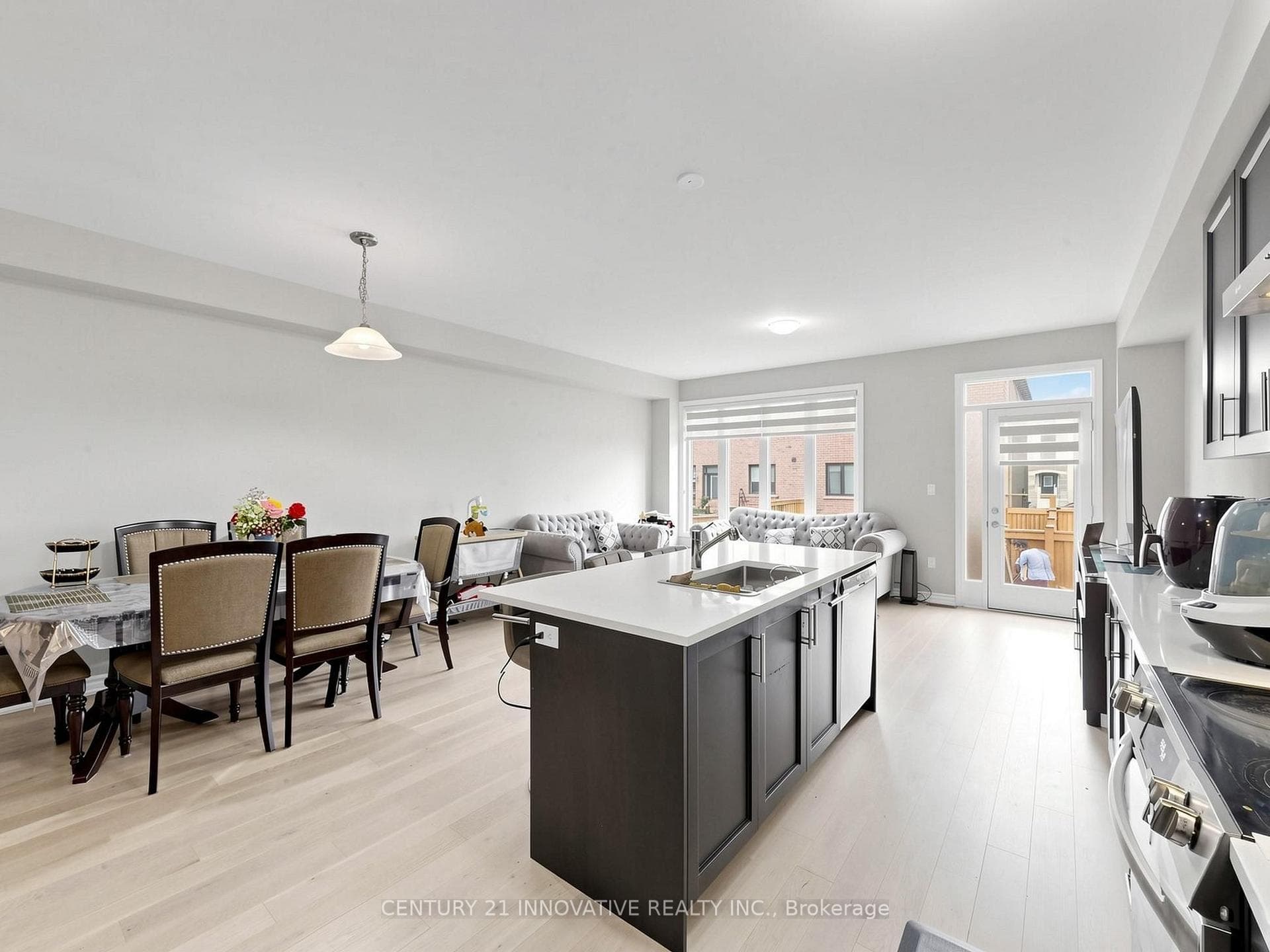 575 Boyd Lane photo 8