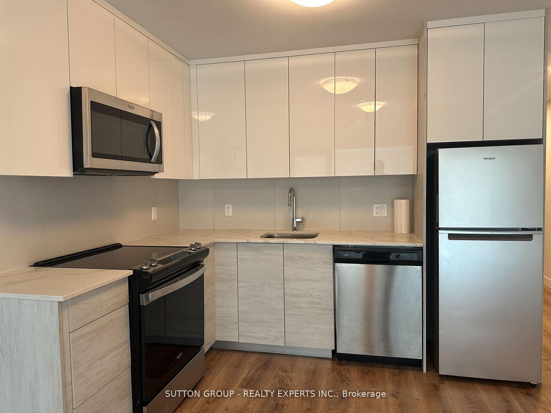 60 Frederick Street Unit 207 photo 2