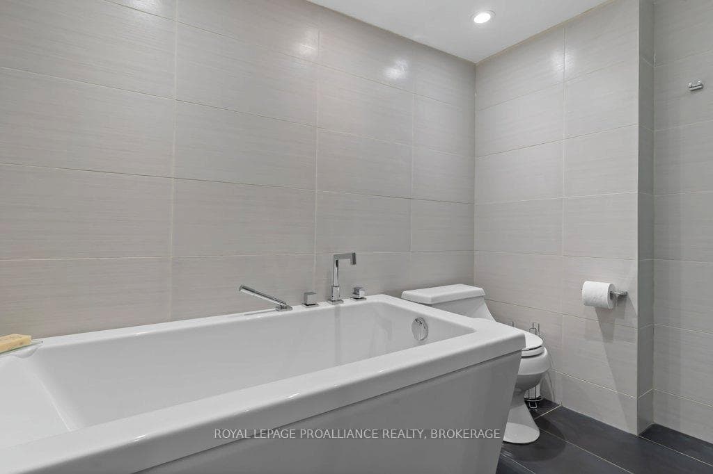 38 Ordnance Street photo 23
