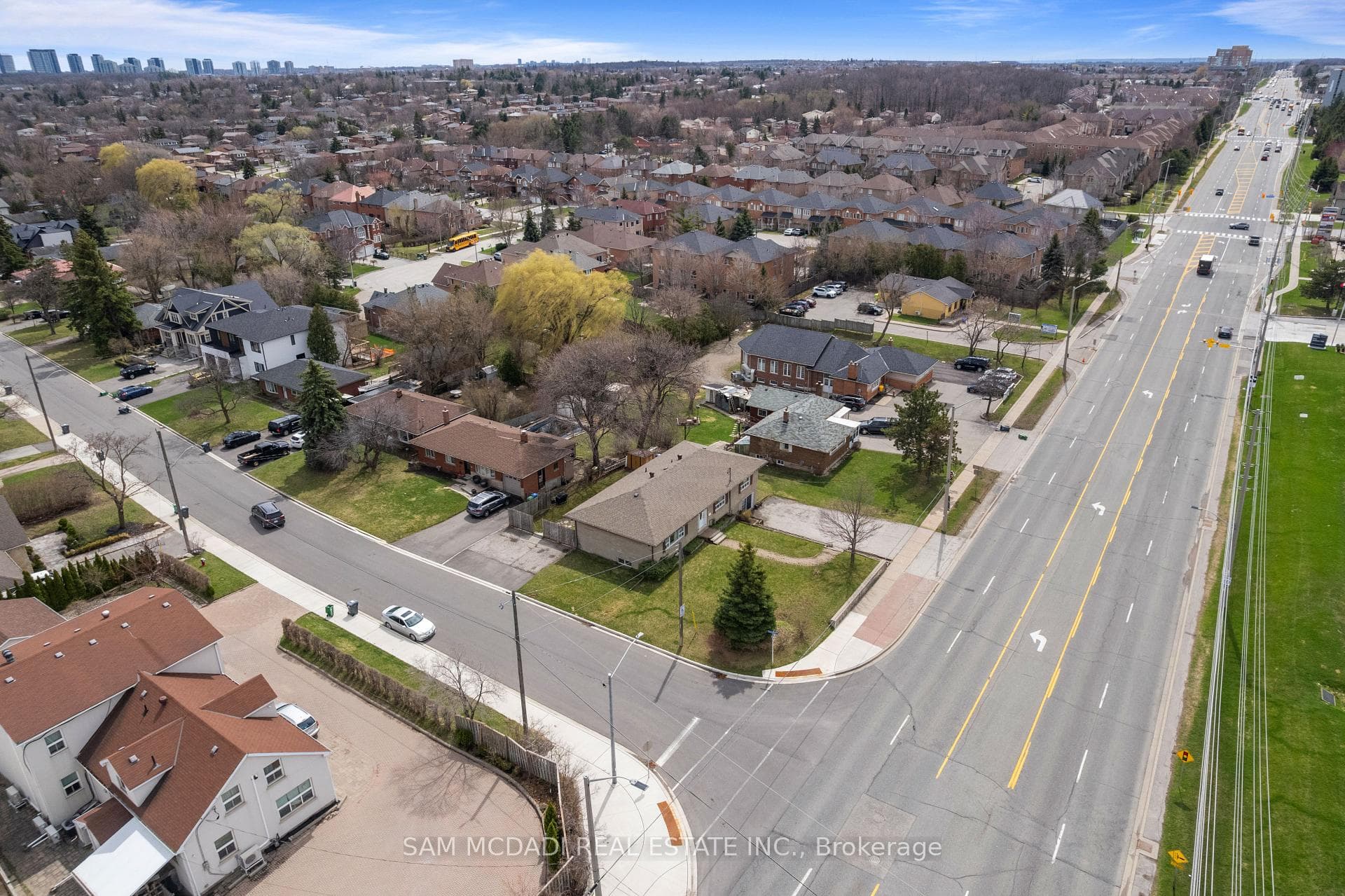 2230 Britannia Road photo 16