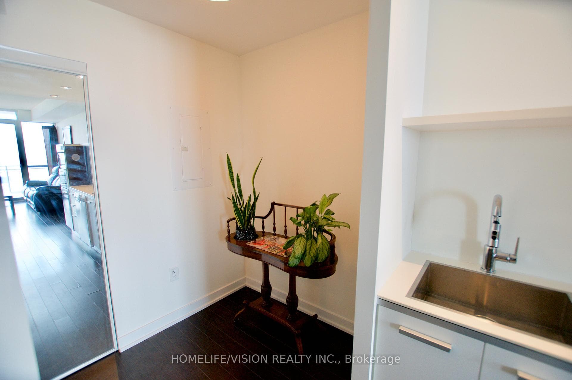 38 Dan Leckie Way Unit 2116 photo 11