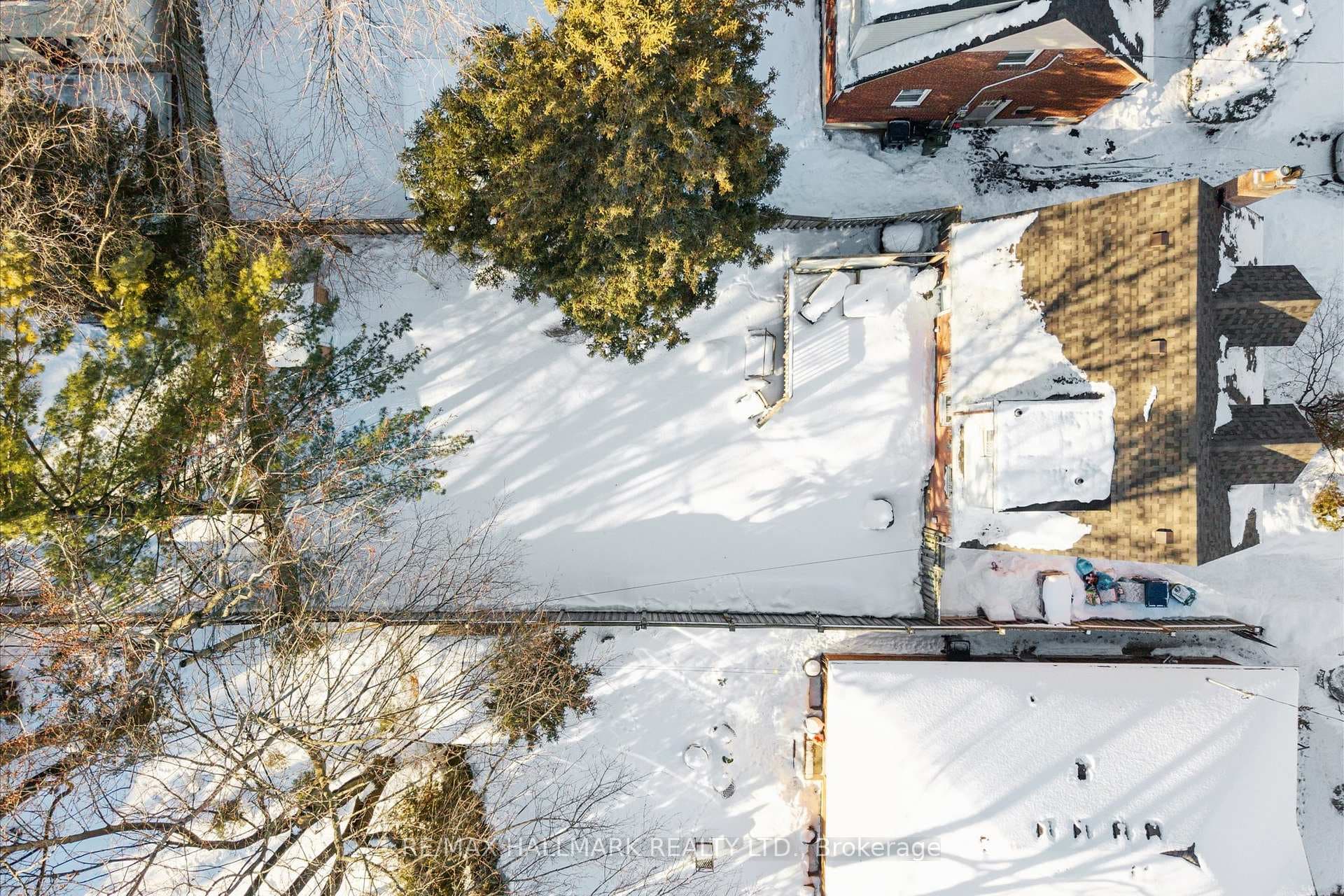 94 Ballacaine Drive photo 31