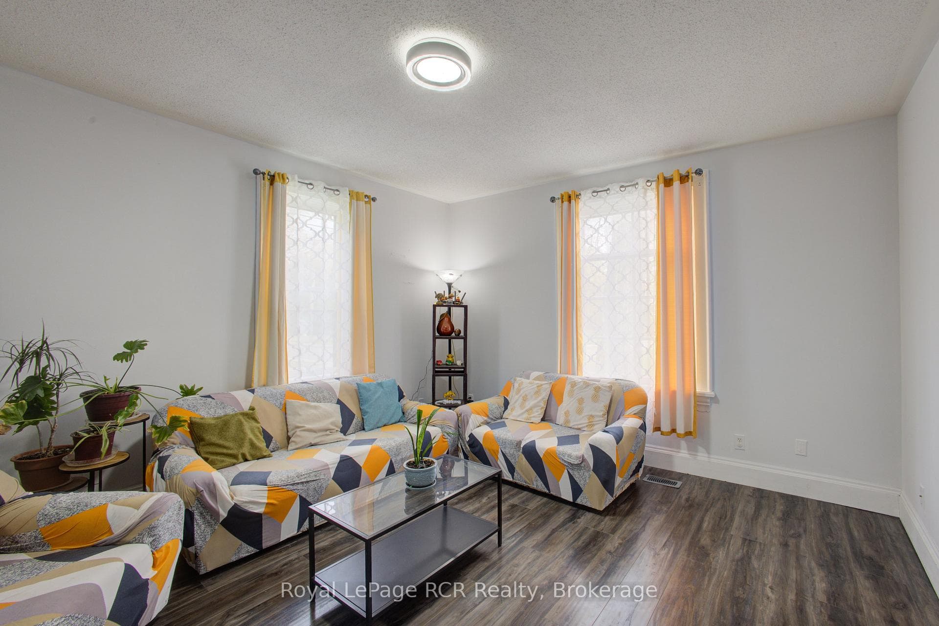 58 Mccutcheon Drive photo 5