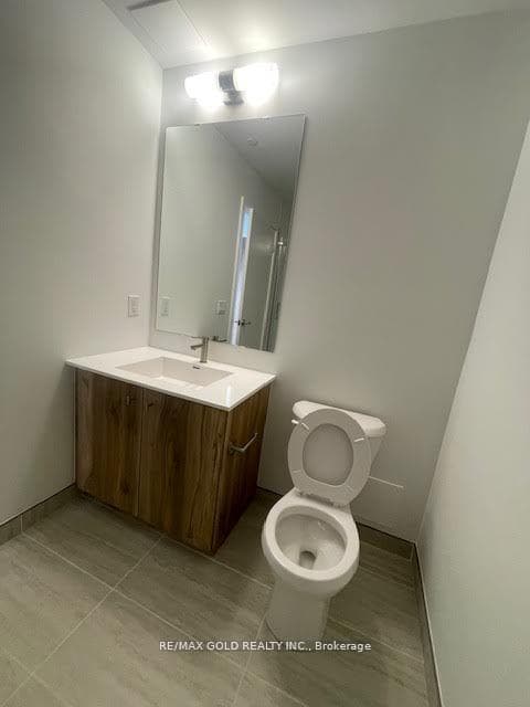 25 WELLINGTON Street Unit 1105 photo 7