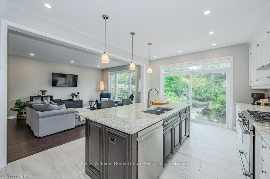 103 AMBROUS CRESCENT N/A photo 18