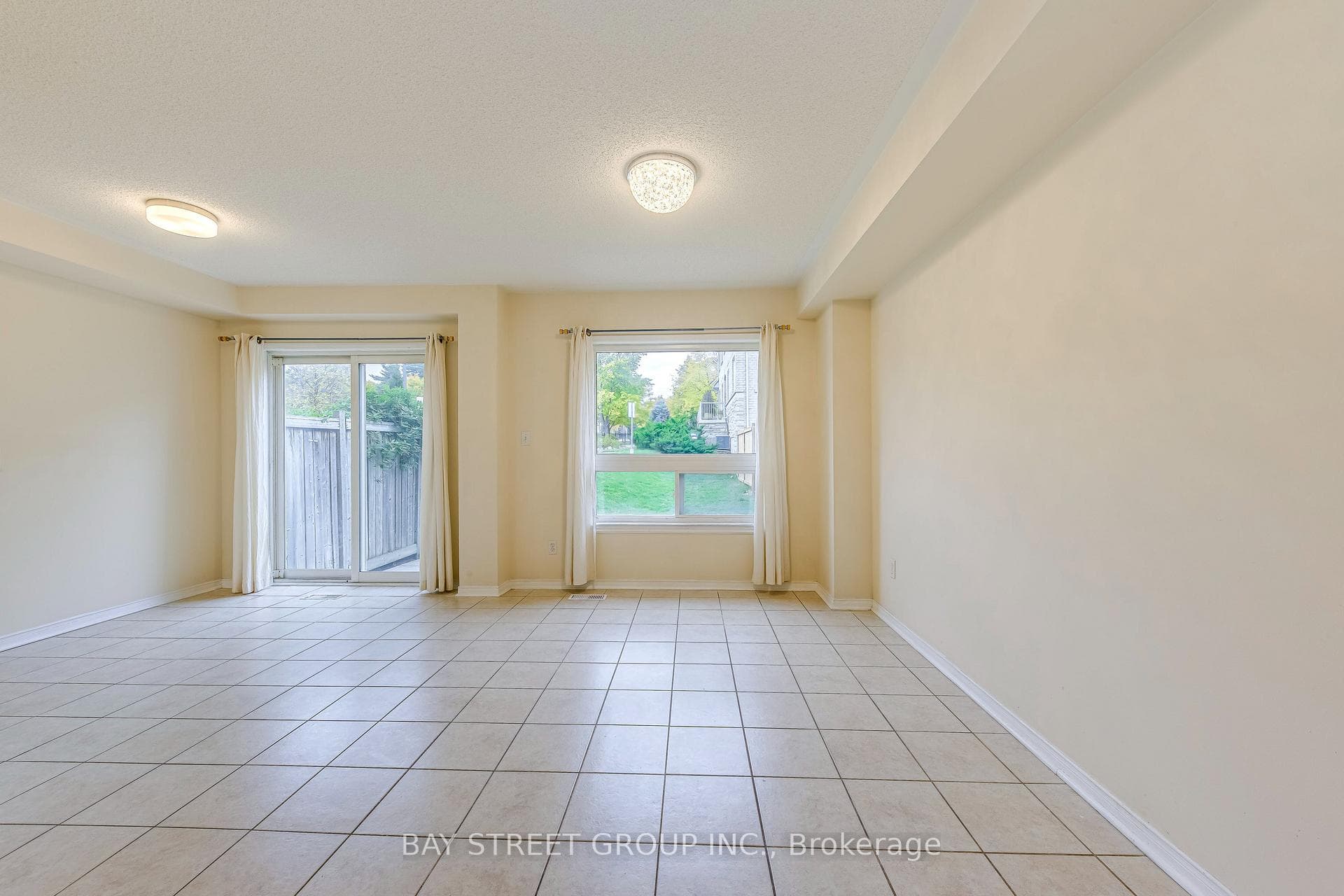 5260 Mcfarren Boulevard Unit 102 photo 14