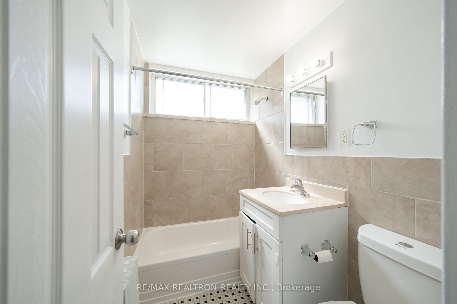 2049 Prospect Street Unit 54 photo 9