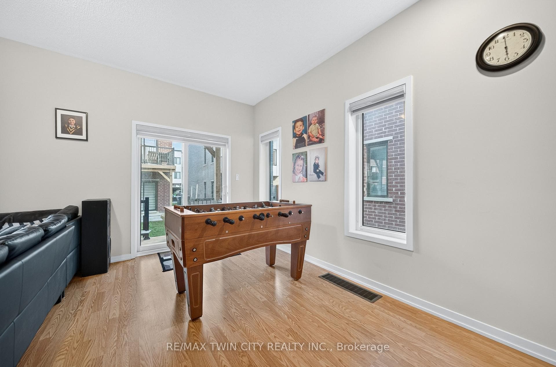 49 Lambert Lane photo 42