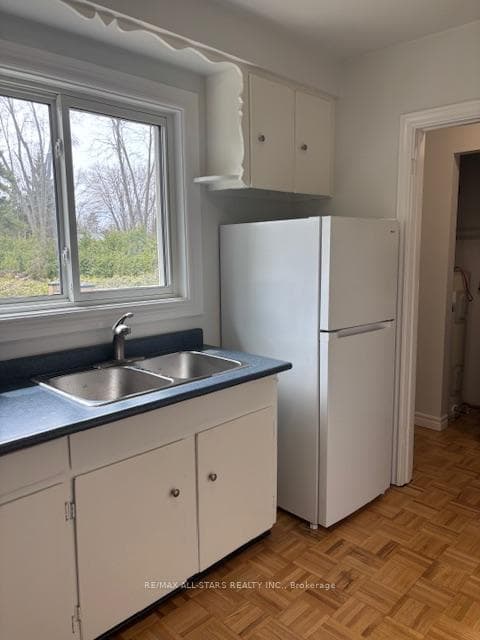 233 Lake Drive photo 26