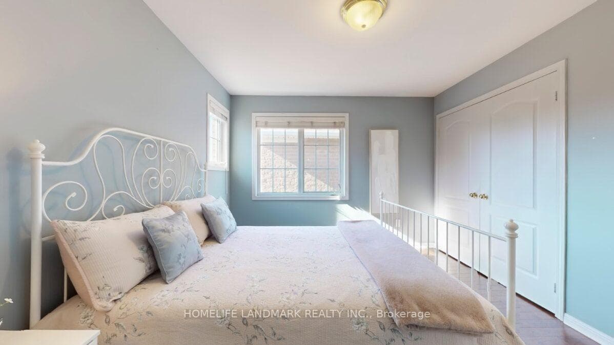 152 America Avenue photo 16