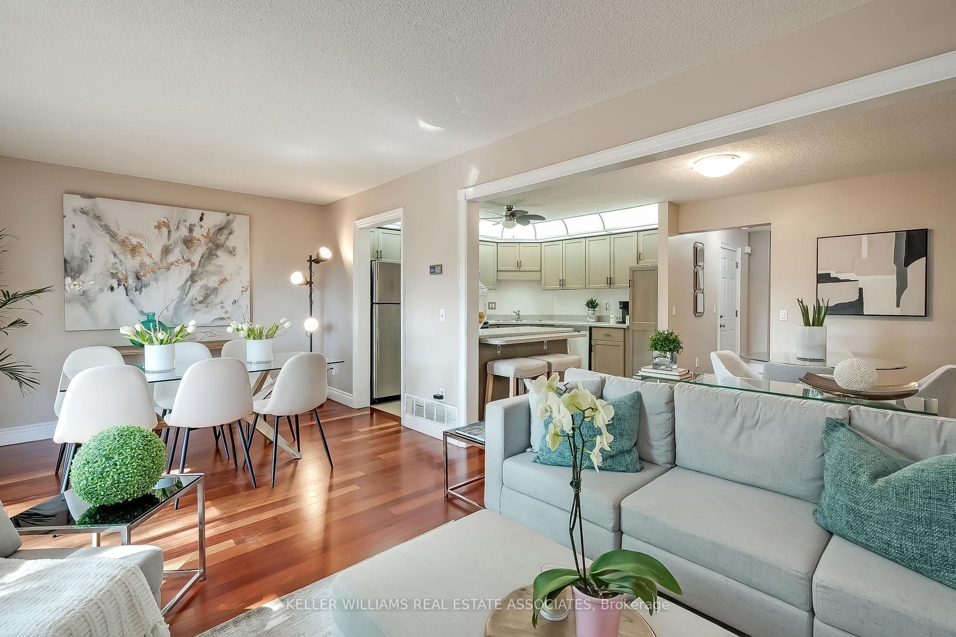 34 Dynasty Avenue Unit 13 photo 4