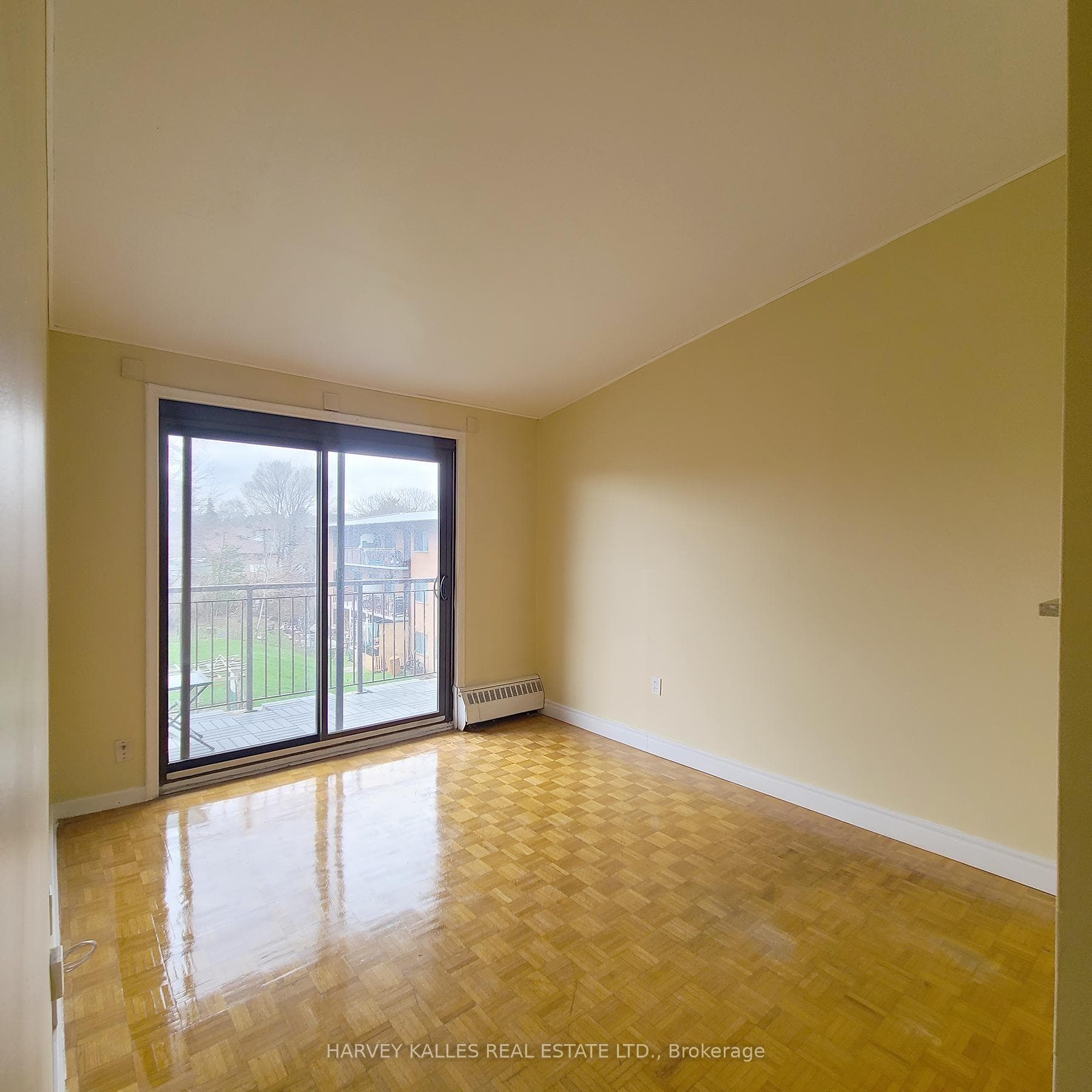80 Blackfriar Avenue Unit 306 photo 4
