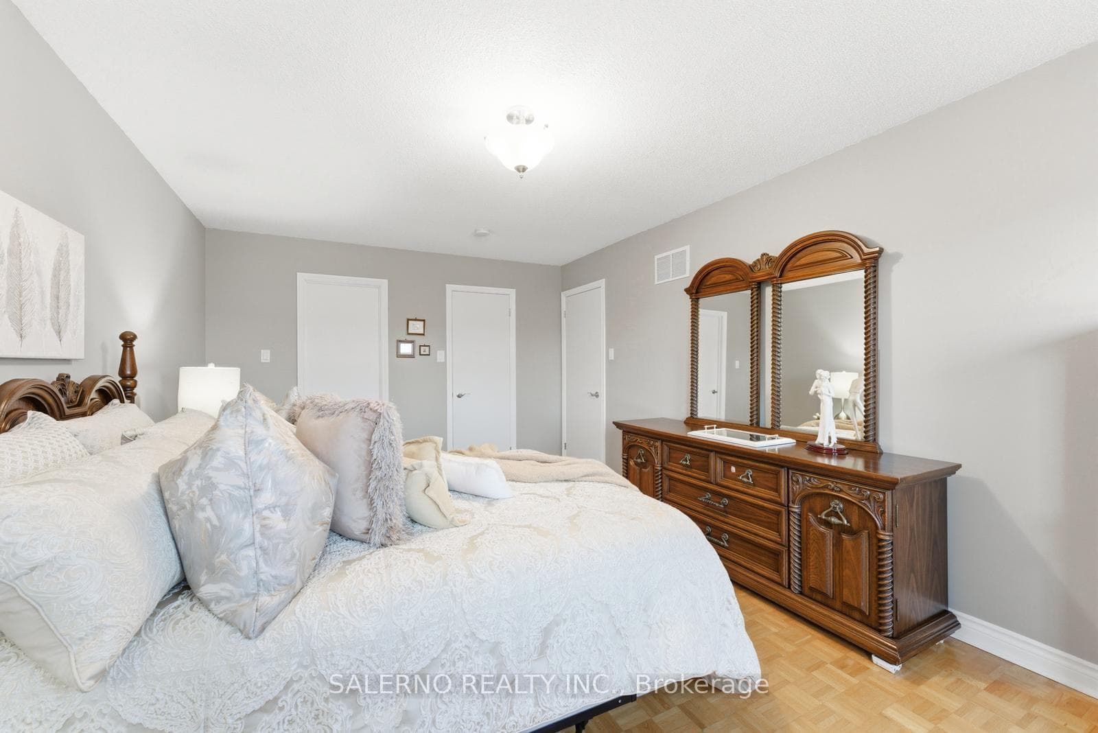 125 Kaiser Drive photo 24