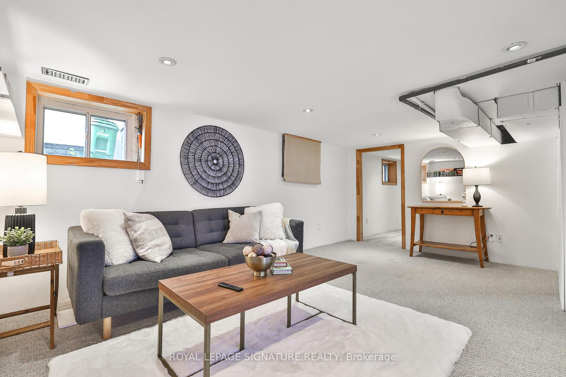44 Linton Avenue Spacious and bright