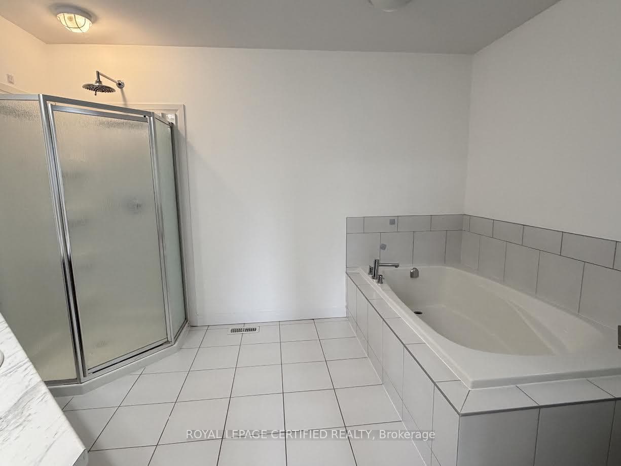 40 Lexington Avenue photo 37