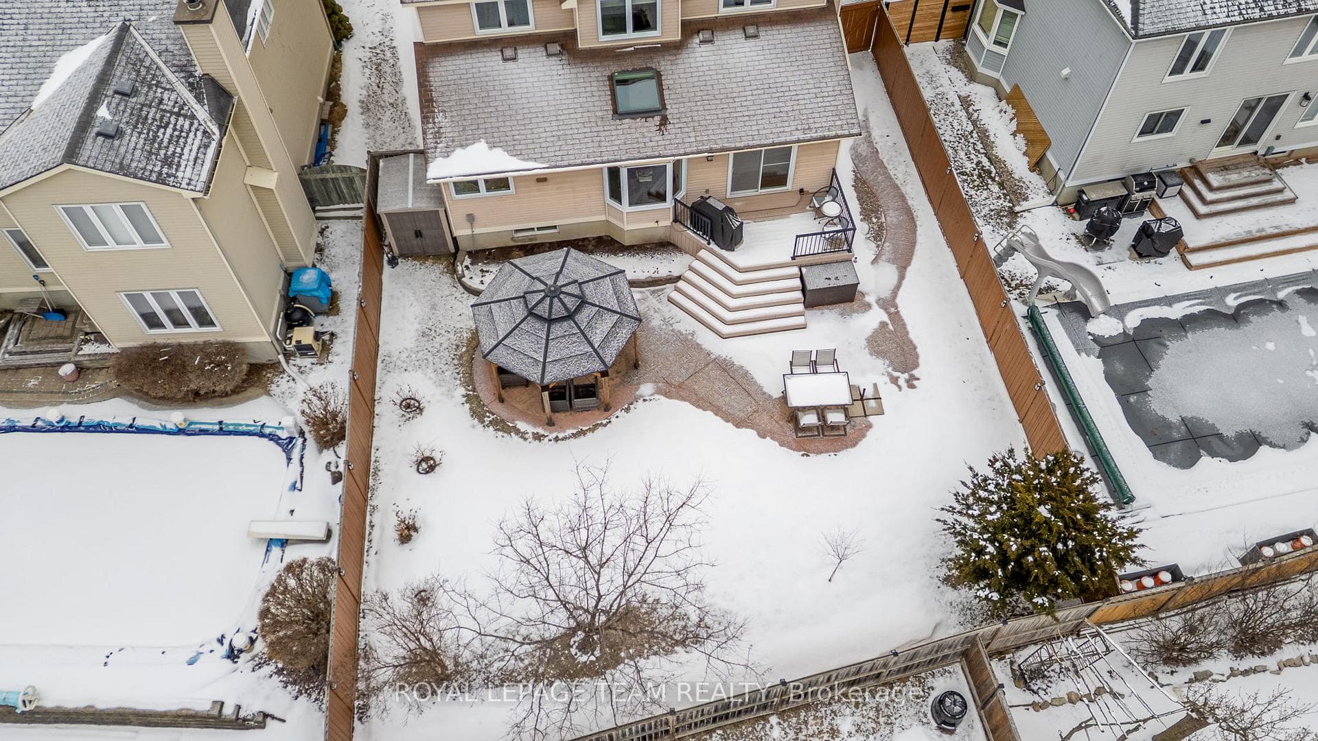 15 Wellfleet Crescent photo 41
