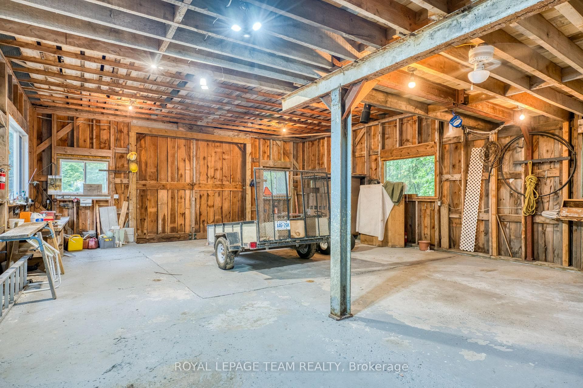 200 Smith Lane photo 10