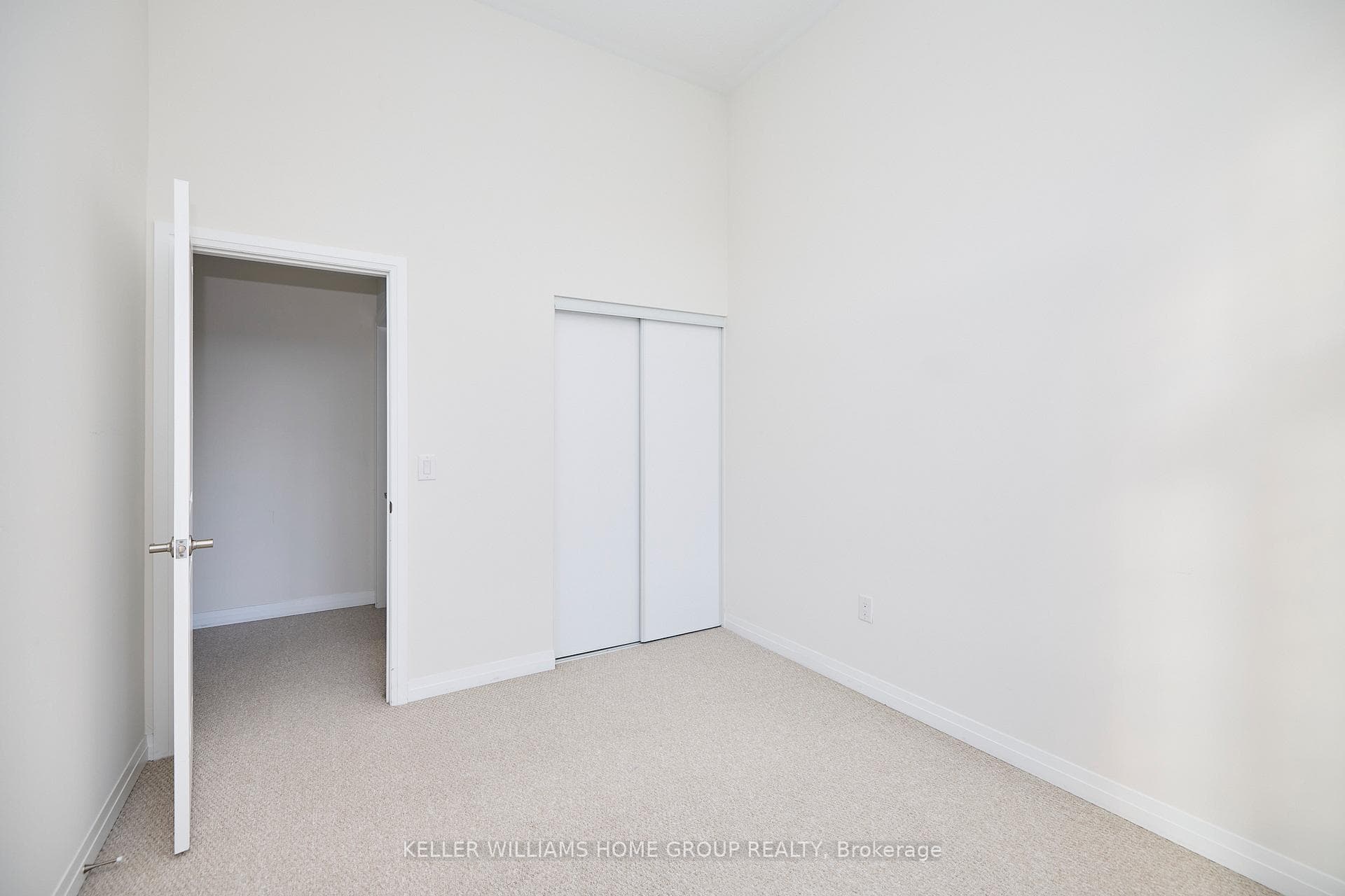4072 Canby Street photo 20