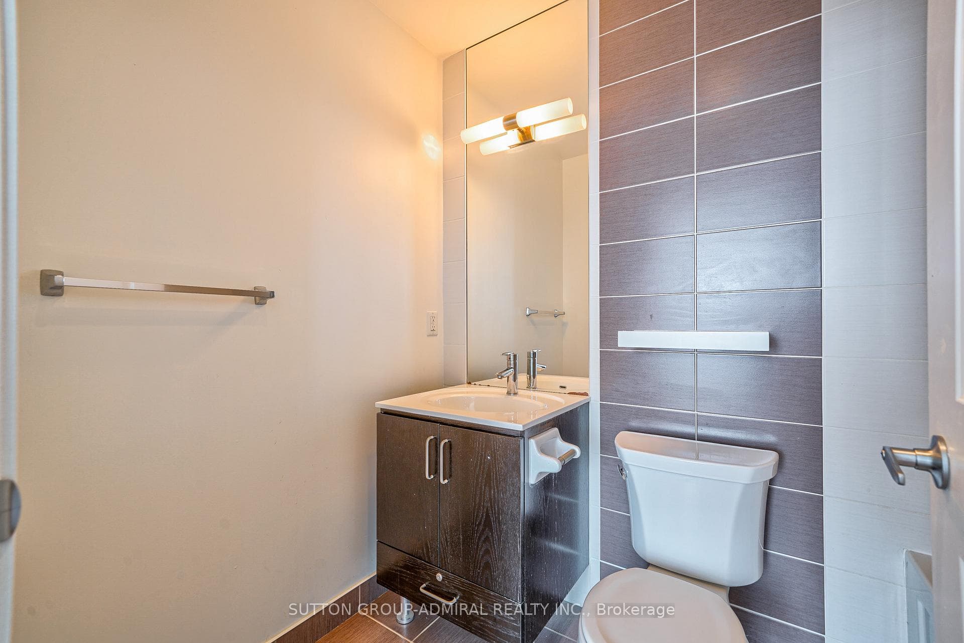 205 Sherway Gardens Road Unit 2205 photo 11