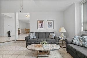 30 Bridlewood Crescent photo 7