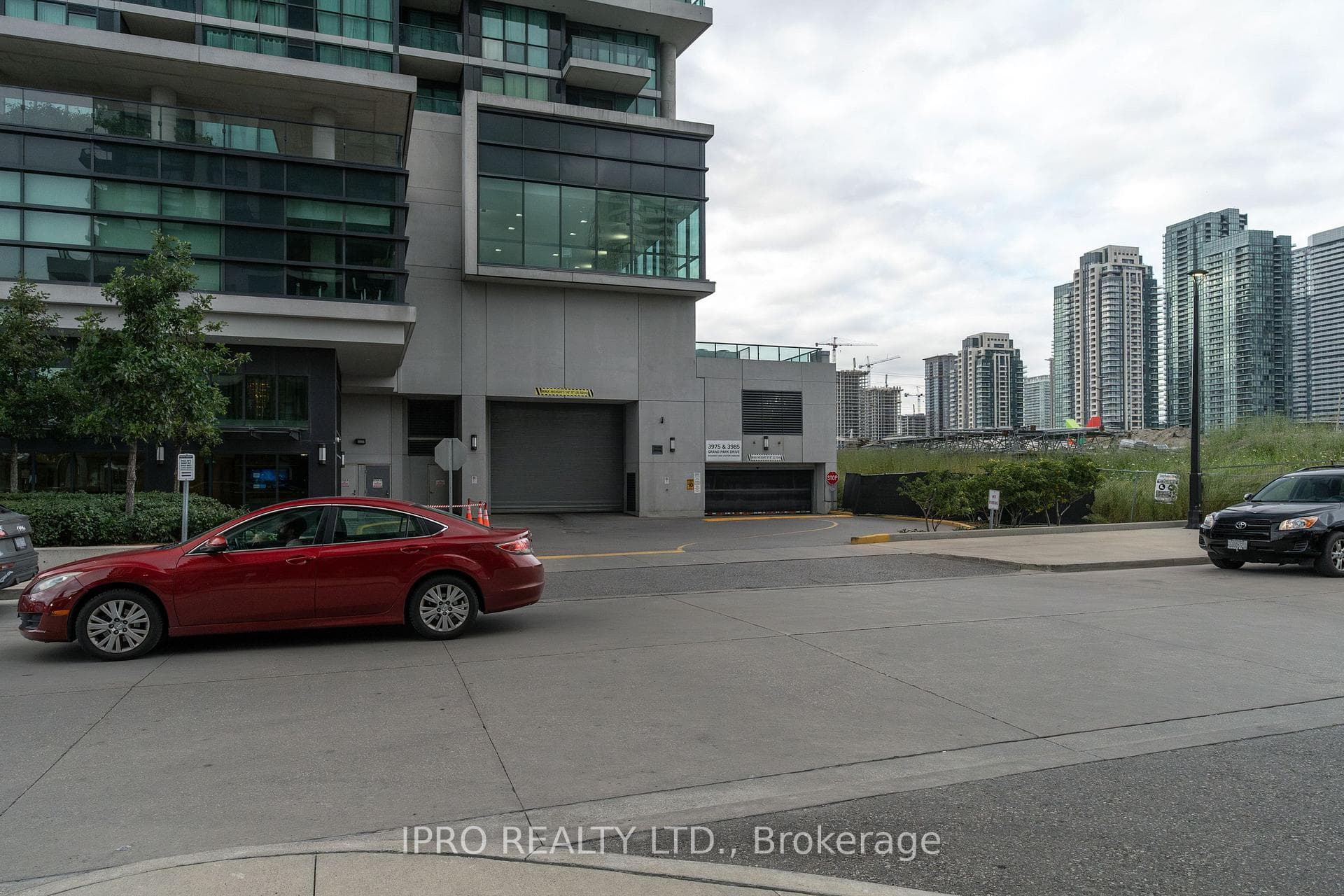 3985 Grand Park Drive Unit 617 photo 2