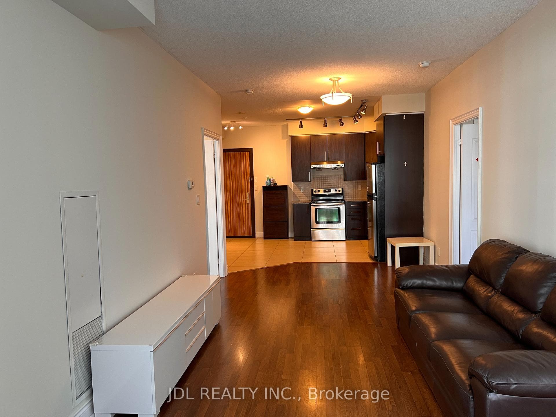 60 South Town Centre Boulevard Unit 208 photo 5