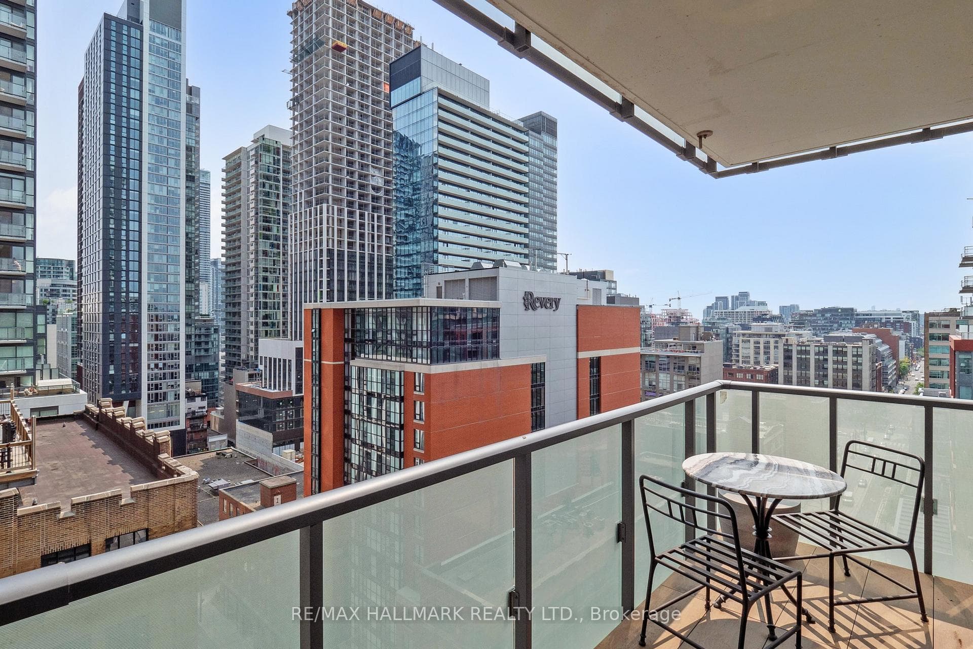 101 Peter Street Unit 1409 photo 29