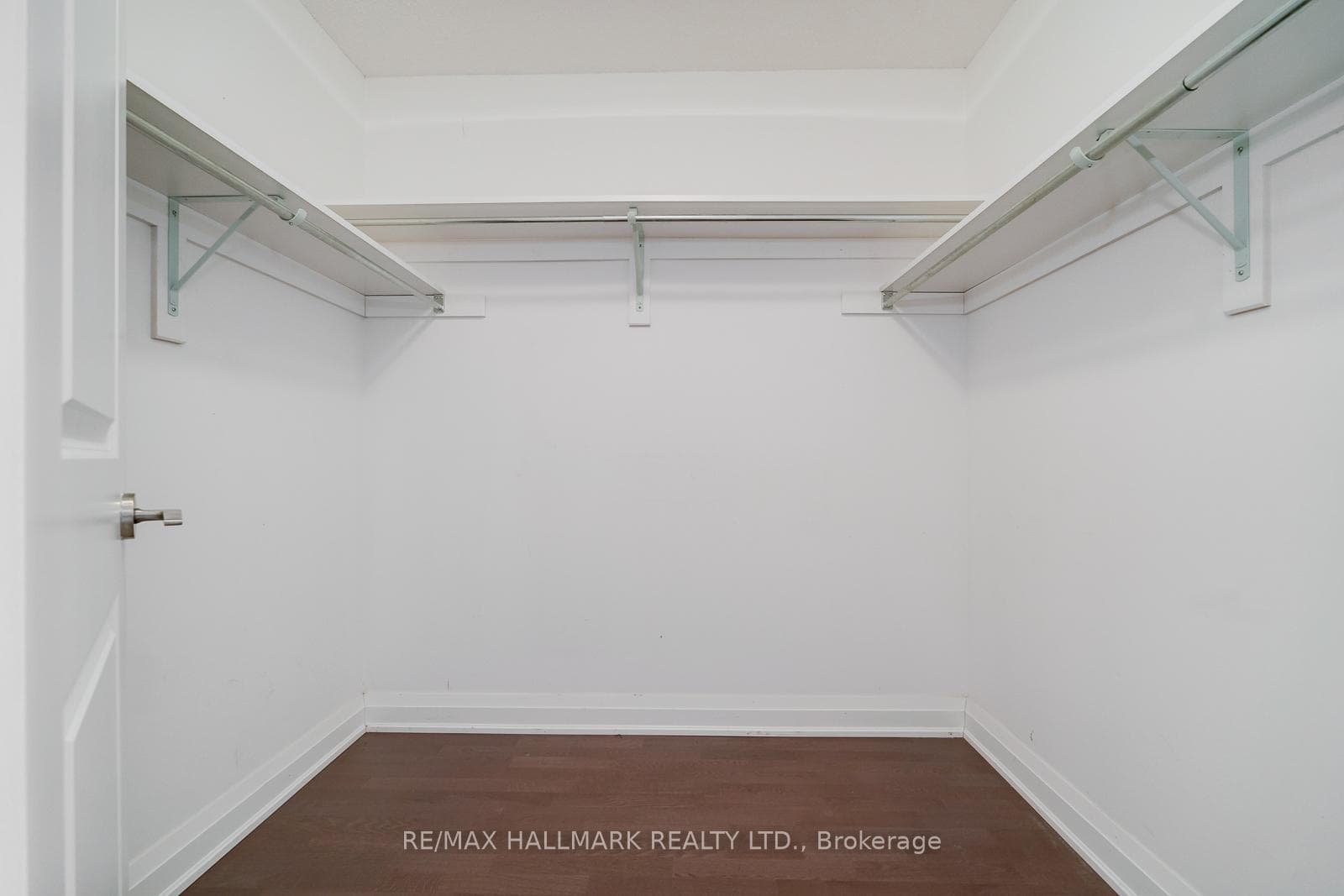 Walk-in closet primary bedroom