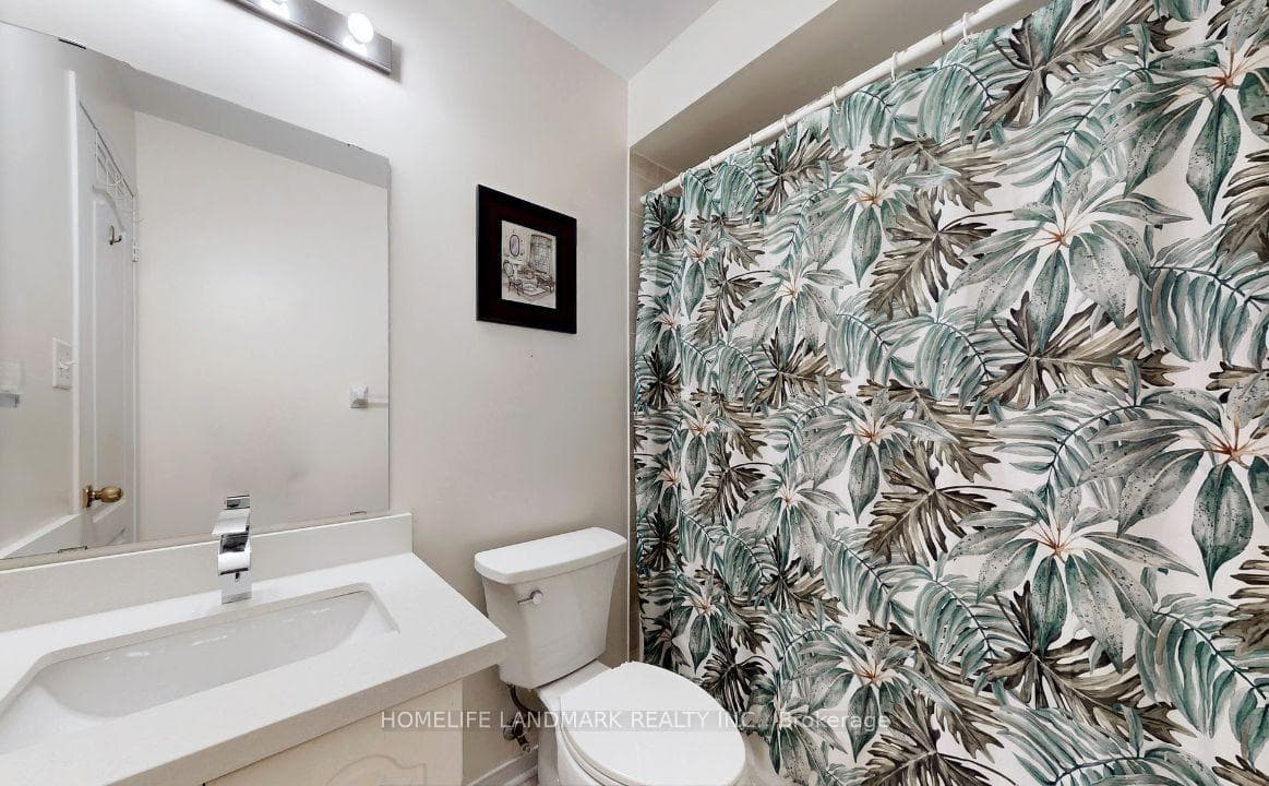 61 Rampart Crescent photo 11